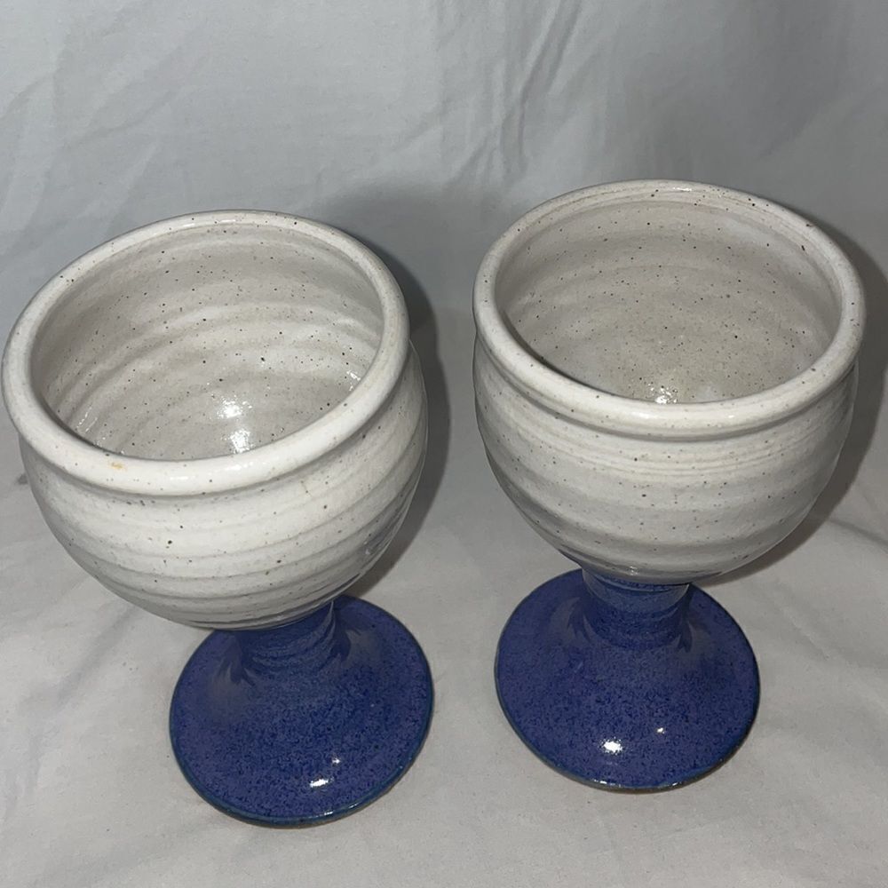2 handmade ceramic goblets - Picture 3 of 7